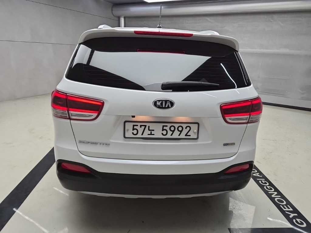 기아 쏘렌토 올 뉴 쏘렌토 디젤 2WD 2.0 노블레스 기본형 이미지 3