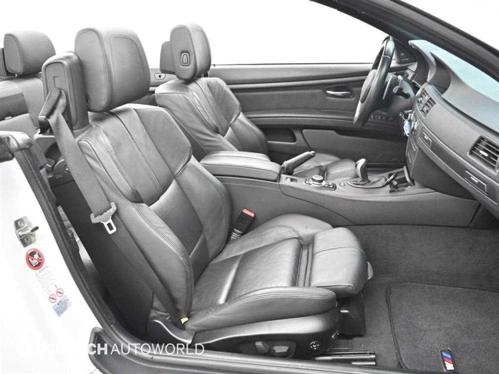 BMW 3시리즈 M3 (F80, E90) M3 컨버터블 이미지 10