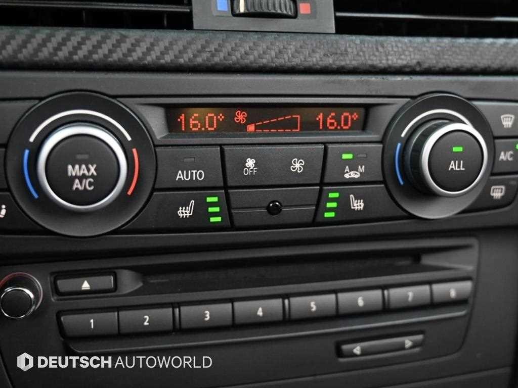 BMW 3시리즈 M3 (F80, E90) M3 컨버터블 이미지 17