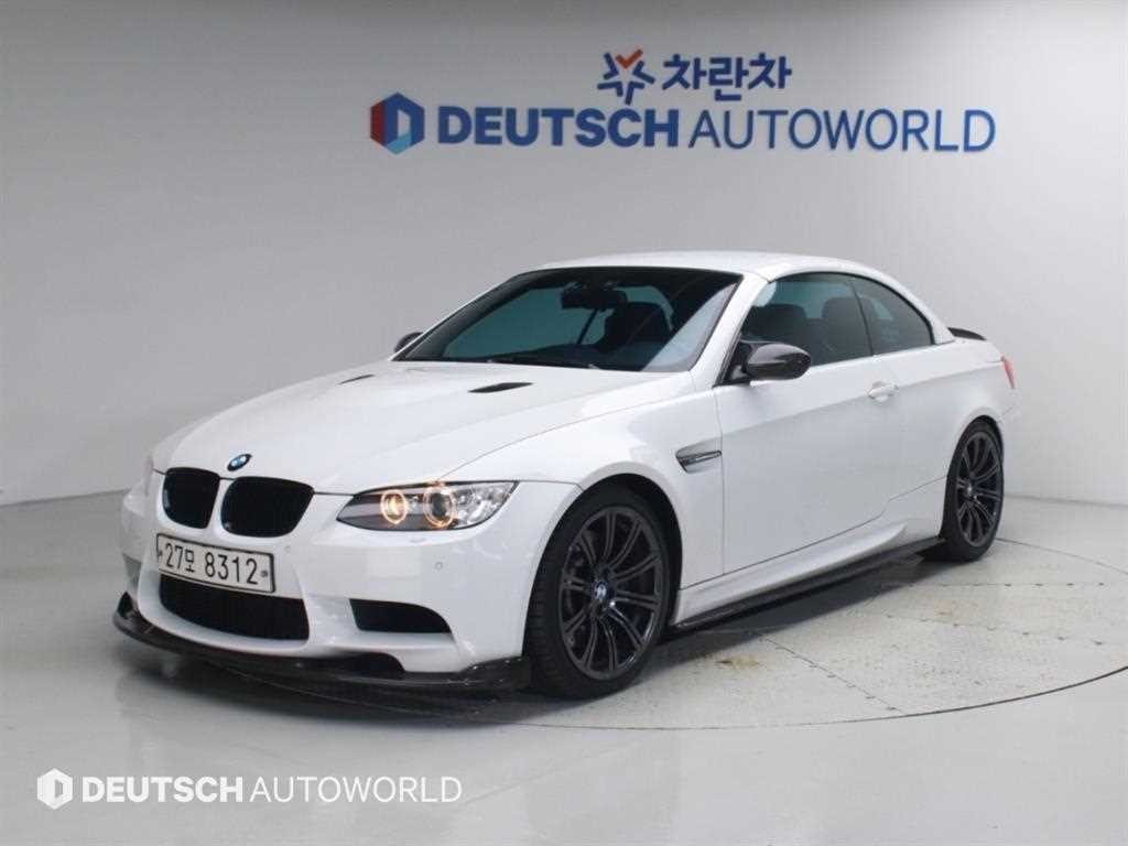 BMW 3시리즈 M3 (F80, E90) M3 컨버터블 이미지 20