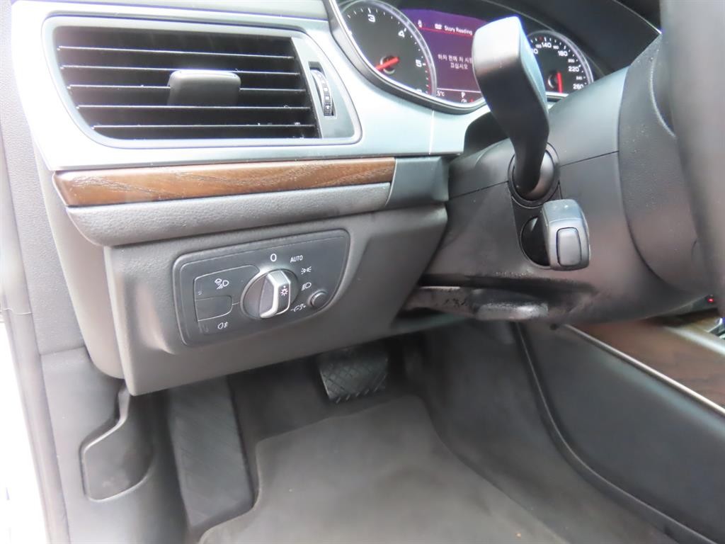 아우디 A6 뉴A6 35 TDI 컴포트 이미지 14