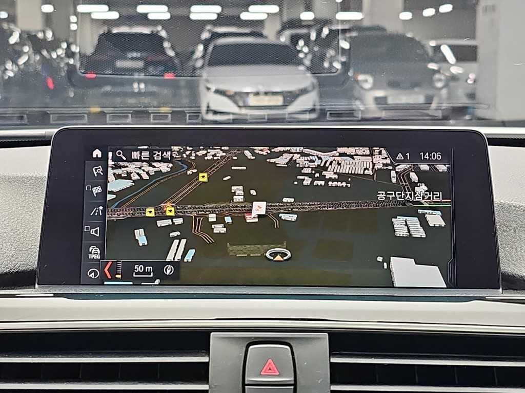 BMW 3시리즈 3시리즈 (F30) 320d 이미지 15