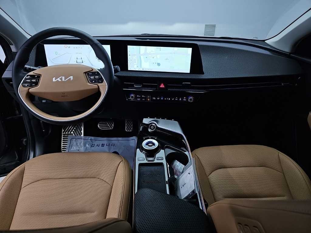 기아 EV6 롱레인지 어스 이미지 1