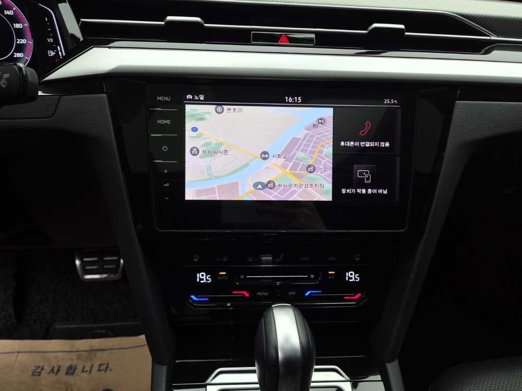 폭스바겐 아테온 2.0 TDI 프레스티지 이미지 12