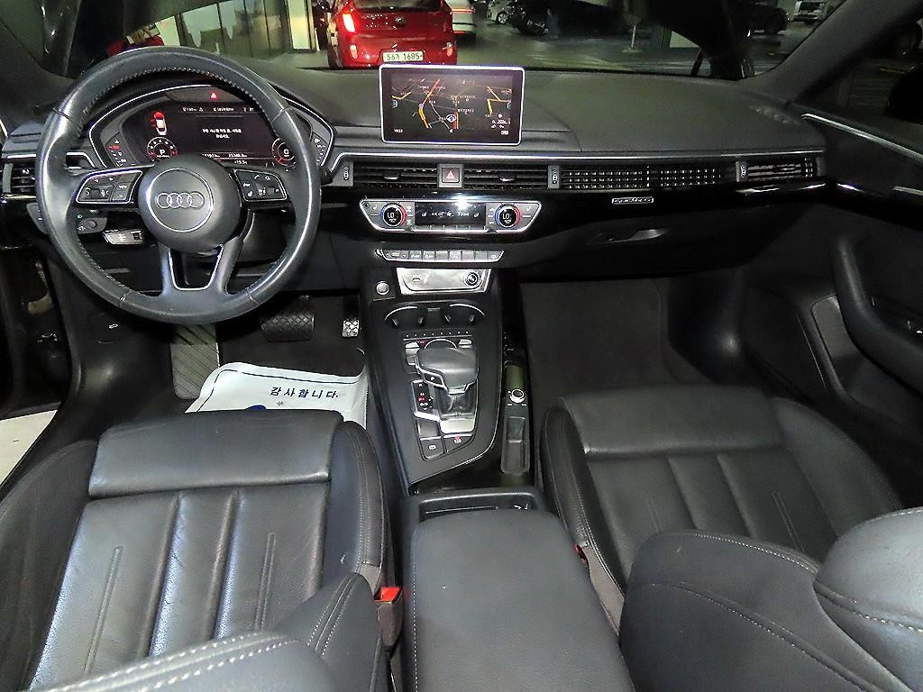 아우디 A5 A5 (F5) 45 TFSI 콰트로 프리미엄 스포트백 이미지 10