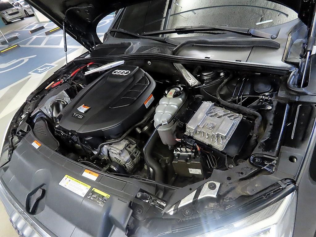 아우디 A5 A5 (F5) 45 TFSI 콰트로 프리미엄 스포트백 이미지 19