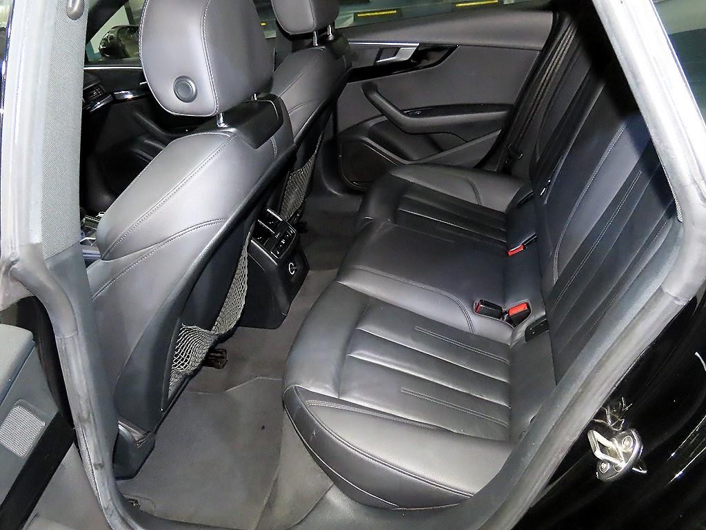 아우디 A5 A5 (F5) 45 TFSI 콰트로 프리미엄 스포트백 이미지 7