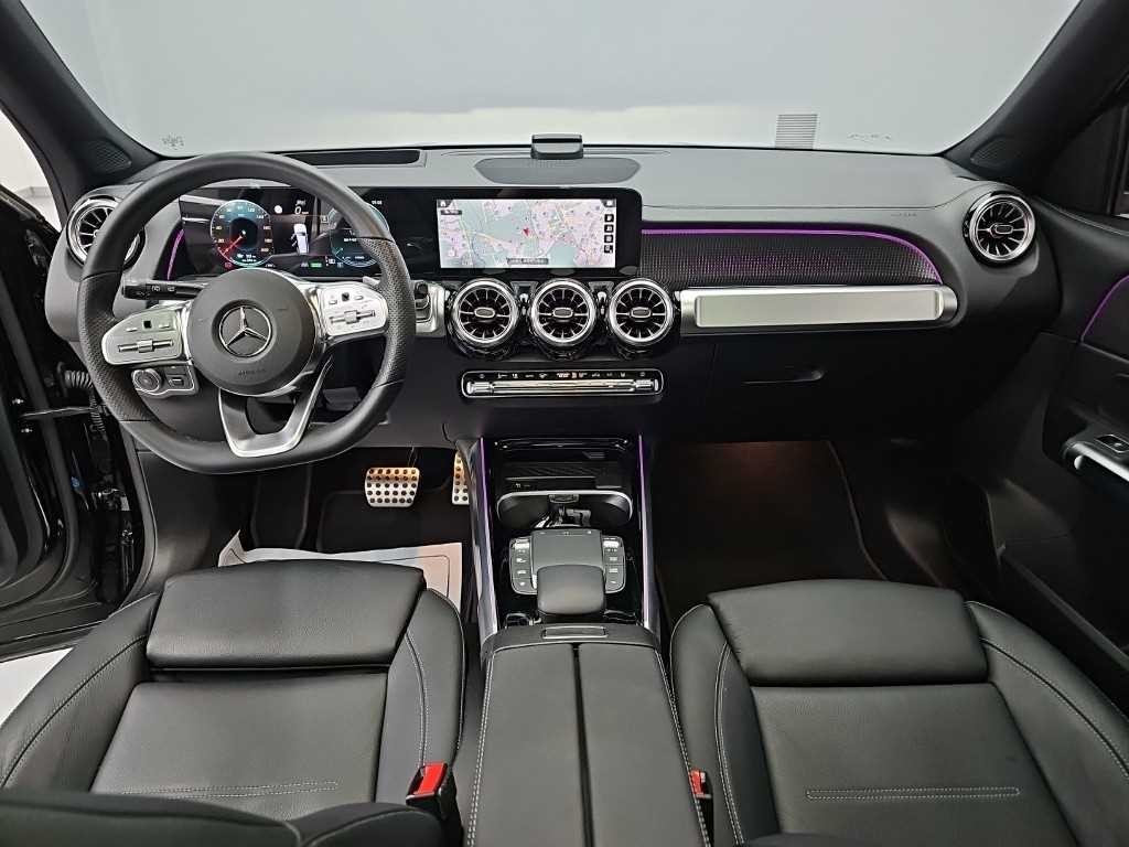 벤츠 EQB EQB (X243) EQB 300 4MATIC AMG 라인 이미지 7