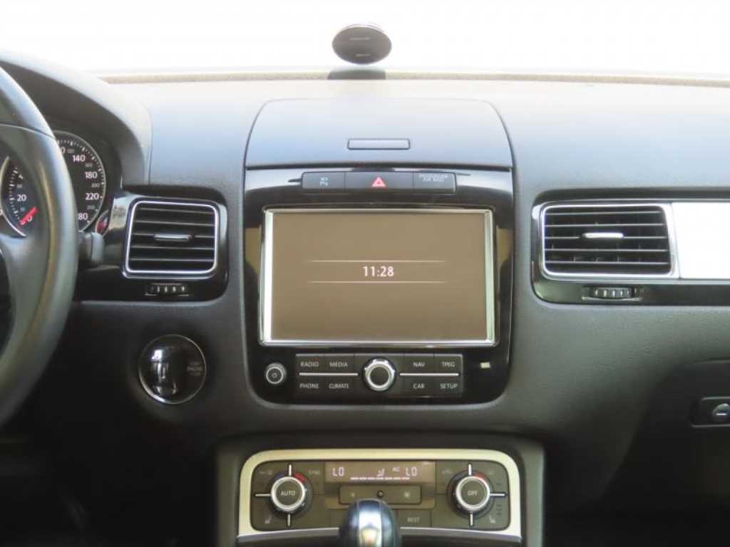 폭스바겐 투아렉 뉴 투아렉 V6 3.0 TDI 블루모션 이미지 12