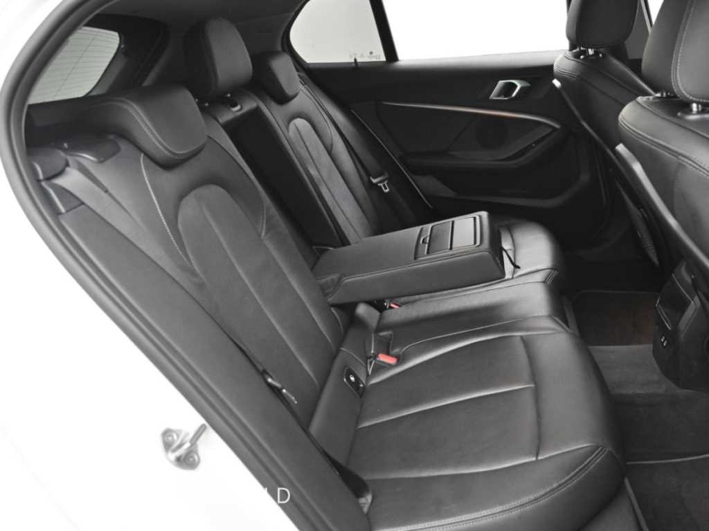 BMW 1시리즈 1시리즈 (F40) 120i 스포츠 이미지 12