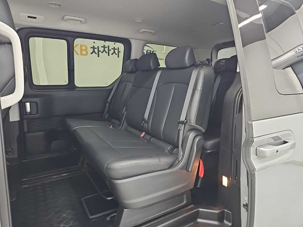 현대 스타리아 2WD 디젤 투어러 모던 11인승 이미지 12