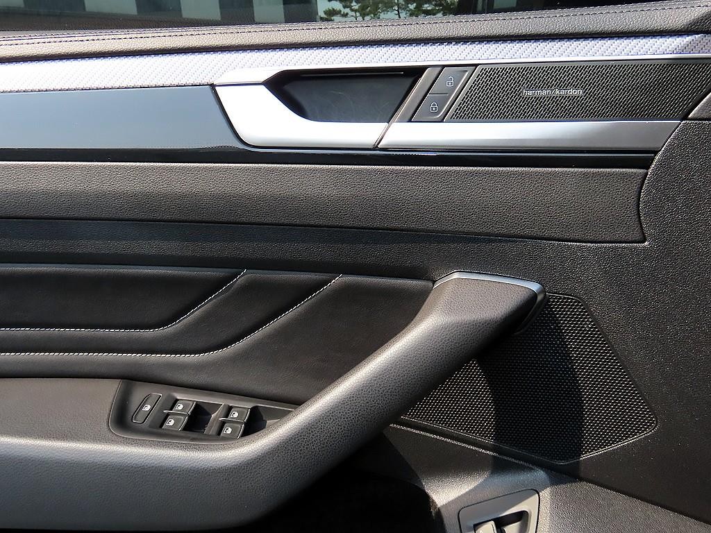 폭스바겐 아테온 2.0 TDI R-LINE 4모션 이미지 12