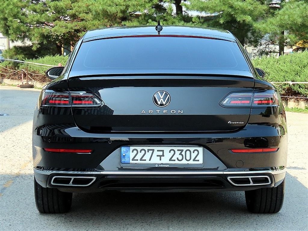 폭스바겐 아테온 2.0 TDI R-LINE 4모션 이미지 4