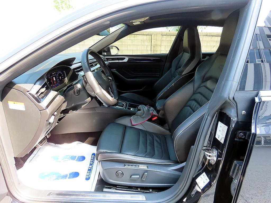 폭스바겐 아테온 2.0 TDI R-LINE 4모션 이미지 5