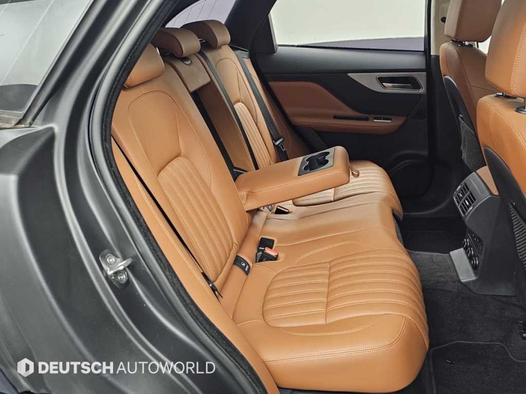 재규어 F-PACE 20d 프레스티지 이미지 13