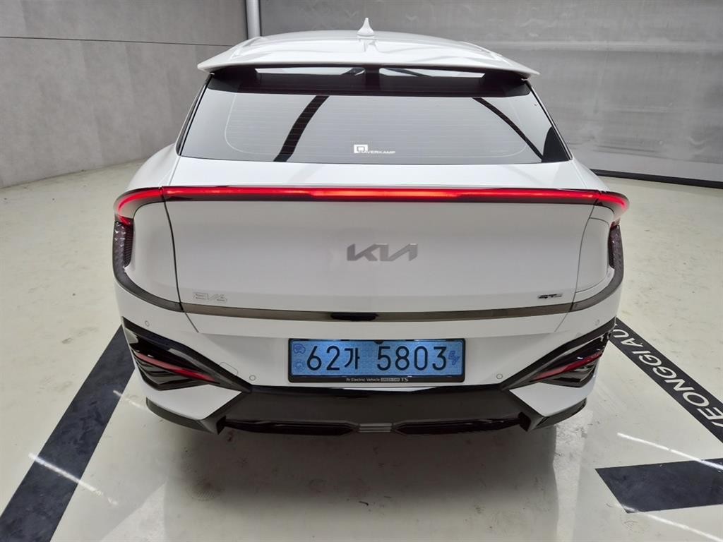 기아 EV6 더 뉴 EV6 롱레인지 2WD GT 라인 이미지 3