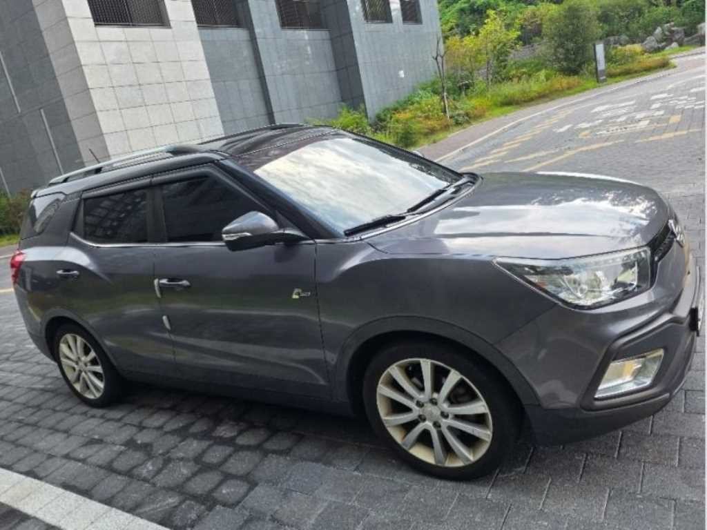 KG모빌리티(쌍용) 티볼리 티볼리 에어 4WD 디젤 1.6 IX 이미지 4