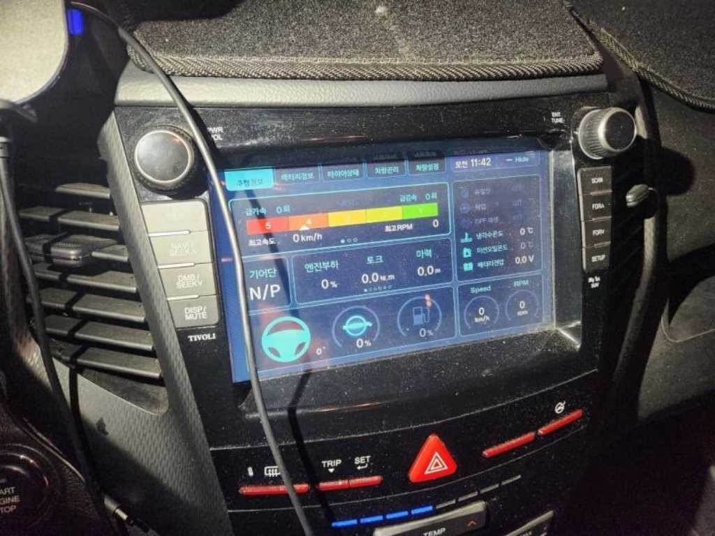 KG모빌리티(쌍용) 티볼리 티볼리 에어 4WD 디젤 1.6 IX 이미지 9