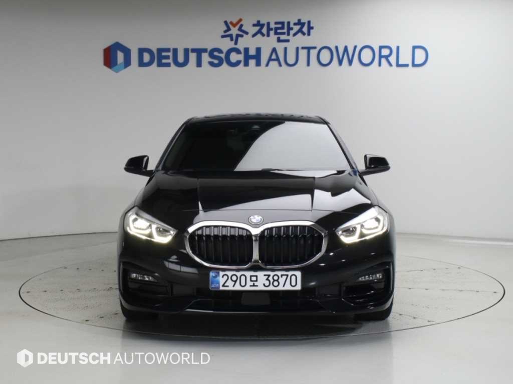 BMW 1시리즈 1시리즈 (F40) 120i 스포츠 이미지 3