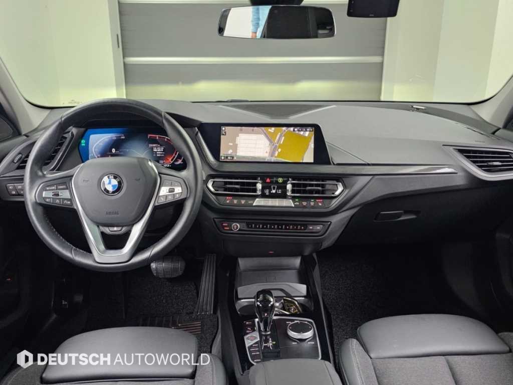 BMW 1시리즈 1시리즈 (F40) 120i 스포츠 이미지 7
