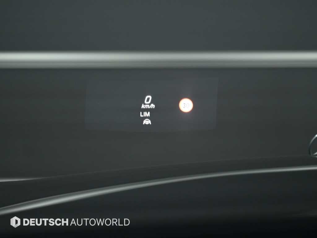벤츠 E 클래스 E-클래스 W213 E300e 4MATIC 익스클루시브 이미지 17
