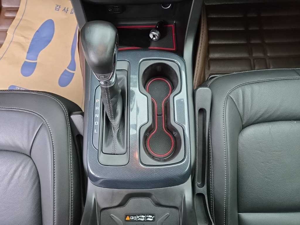 쉐보레 콜로라도 리얼 뉴 콜로라도 3.6 Z71-X 미드나잇 4WD 이미지 10
