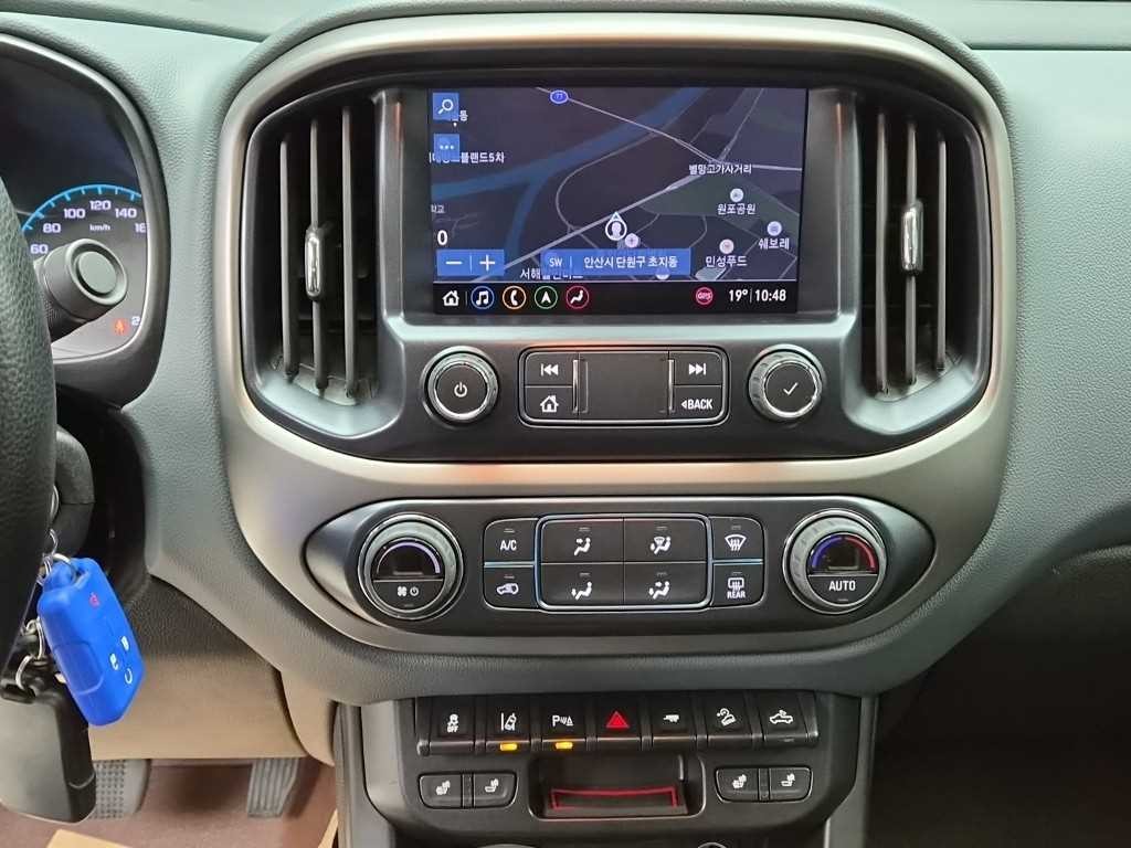 쉐보레 콜로라도 리얼 뉴 콜로라도 3.6 Z71-X 미드나잇 4WD 이미지 12