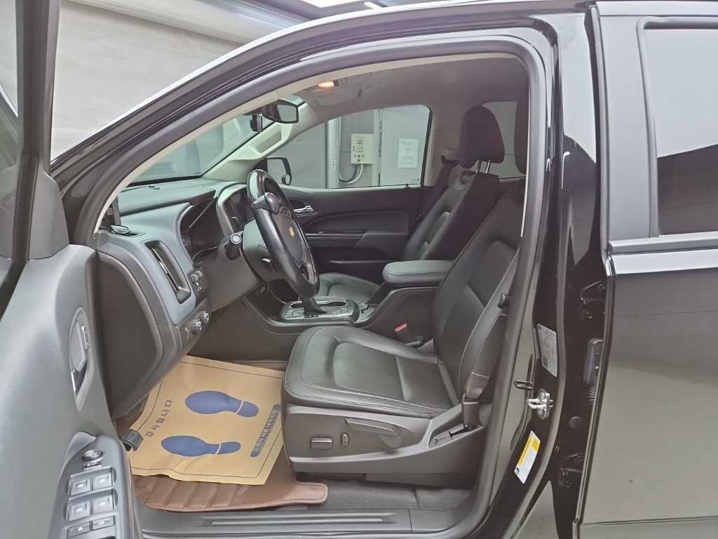 쉐보레 콜로라도 리얼 뉴 콜로라도 3.6 Z71-X 미드나잇 4WD 이미지 5
