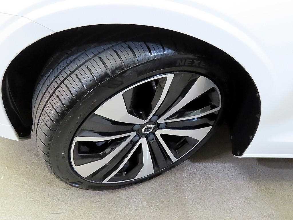 볼보 S60 S60(3세대) B5 얼티메이트 브라이트 이미지 20