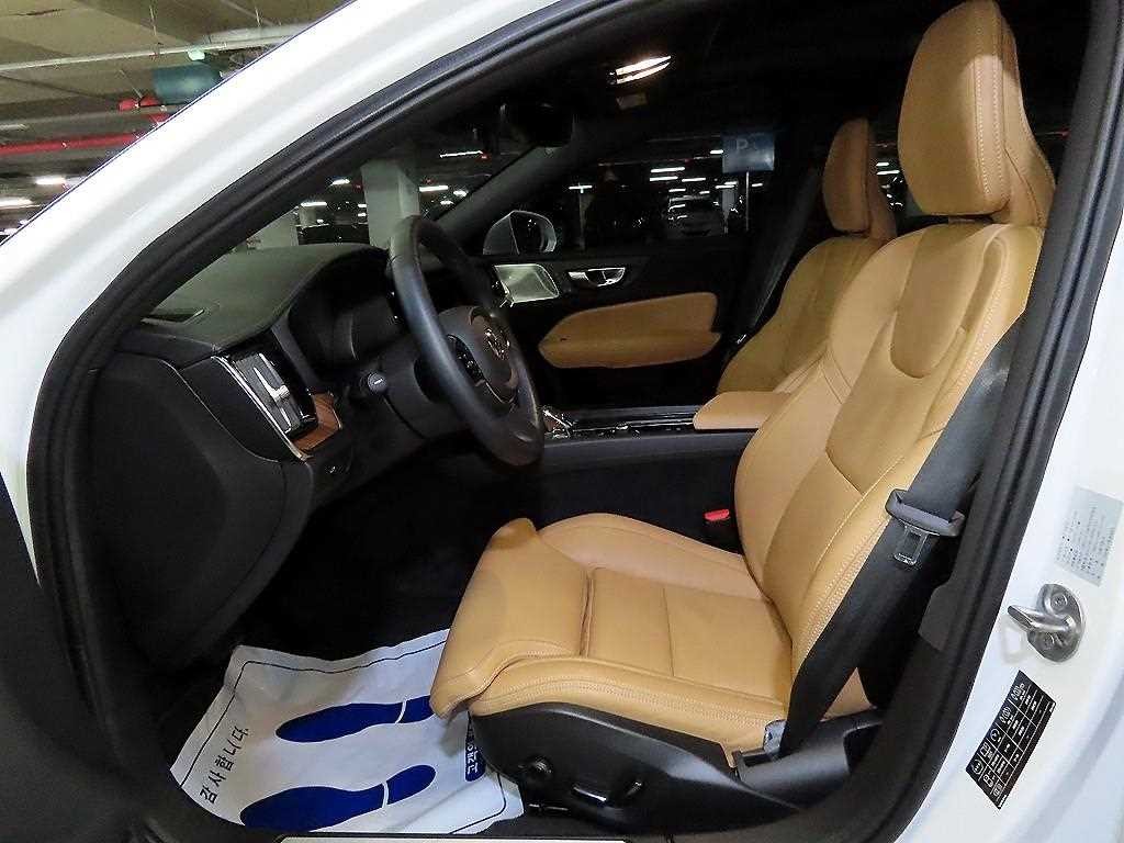 볼보 S60 S60(3세대) B5 얼티메이트 브라이트 이미지 6