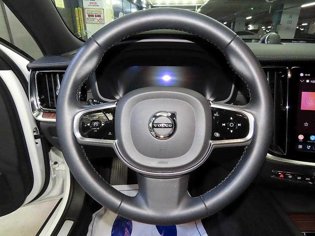 볼보 S60 S60(3세대) B5 얼티메이트 브라이트 이미지 8