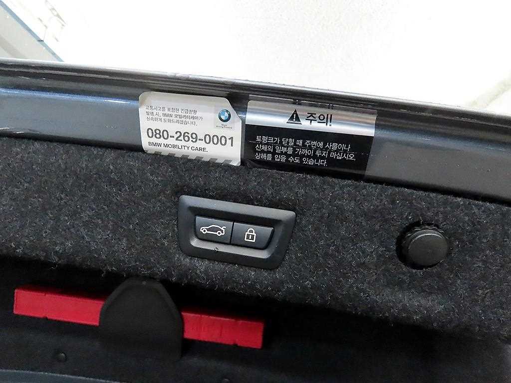 BMW 5시리즈 5시리즈 (G30) 530i M 스포츠 플러스 이미지 17