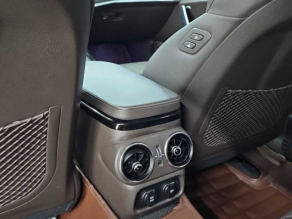 기아 스팅어 디젤 2.2 2WD 플래티넘 이미지 14