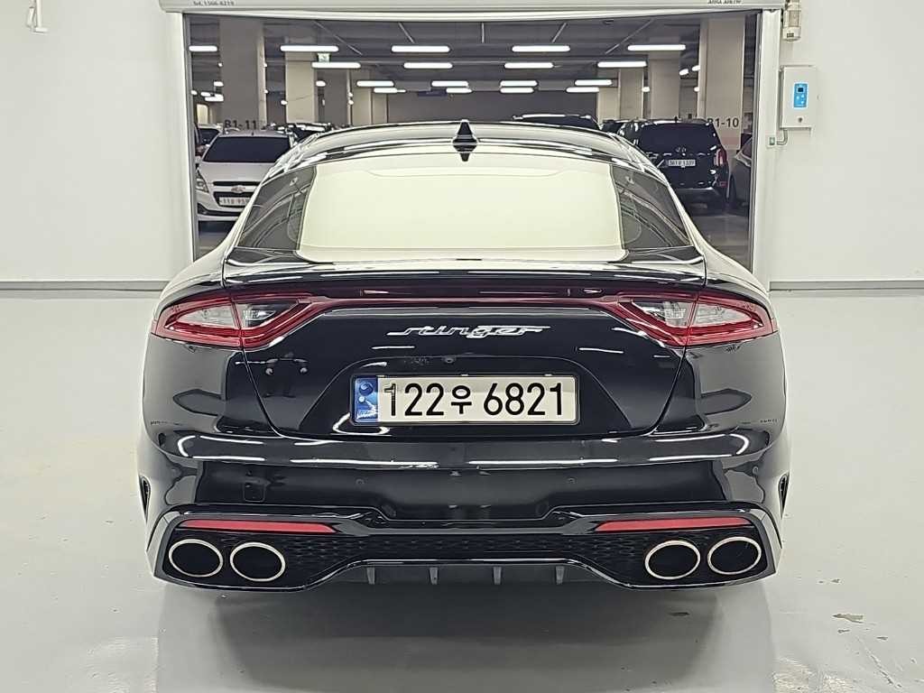 기아 스팅어 디젤 2.2 2WD 플래티넘 이미지 4