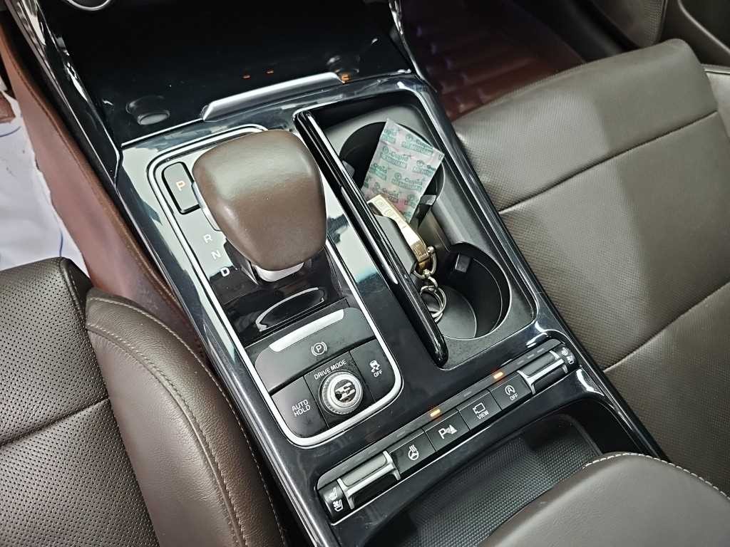 기아 스팅어 디젤 2.2 2WD 플래티넘 이미지 9