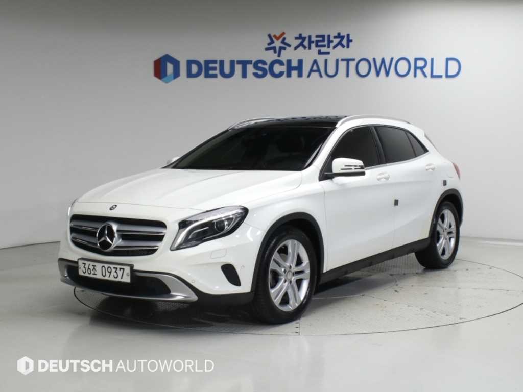 벤츠 GLA 클래스 GLA클래스 X156 GLA200 D 이미지 1