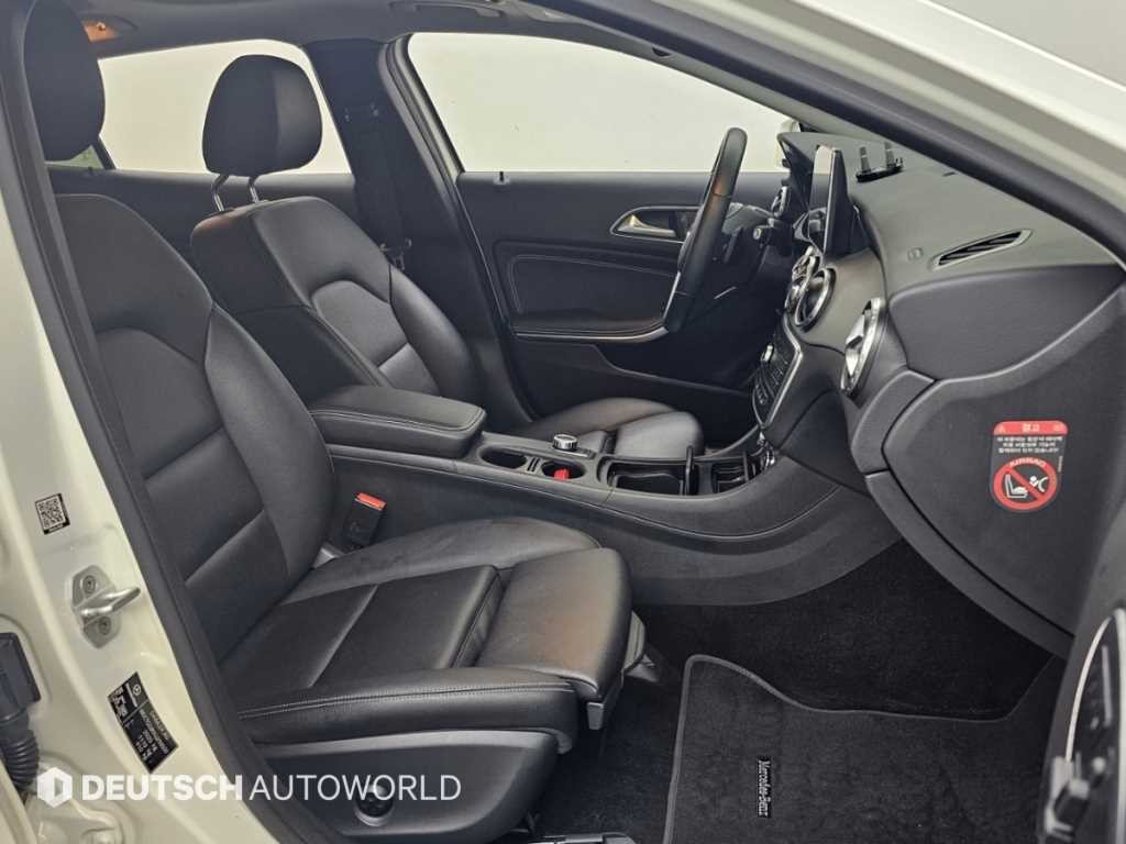 벤츠 GLA 클래스 GLA클래스 X156 GLA200 D 이미지 10