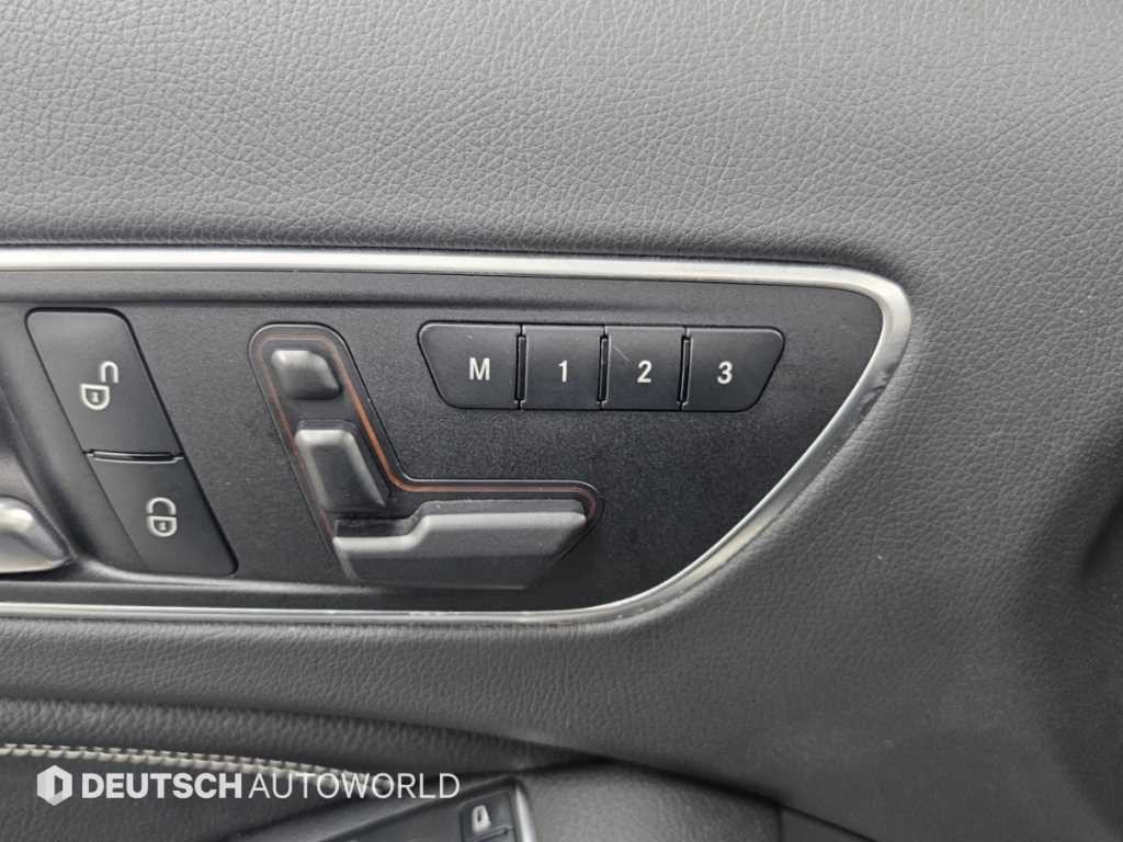 벤츠 GLA 클래스 GLA클래스 X156 GLA200 D 이미지 16