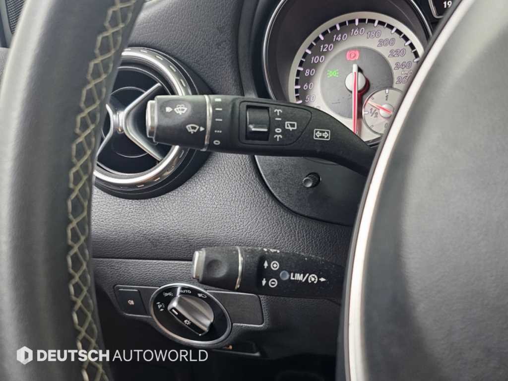 벤츠 GLA 클래스 GLA클래스 X156 GLA200 D 이미지 17