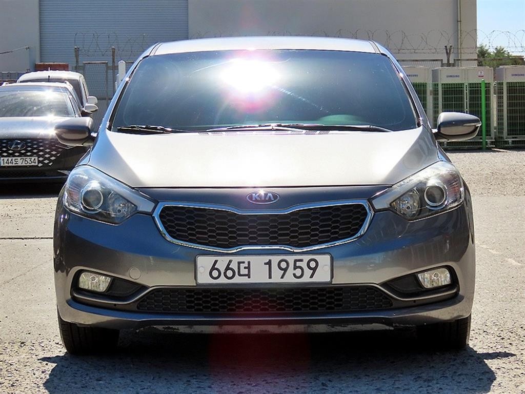 기아 K3 1.6 GDI 트렌디 이미지 2