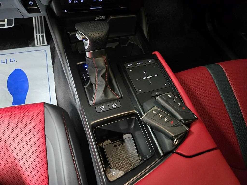렉서스 ES ES300h 7세대 F-Sport 이미지 11