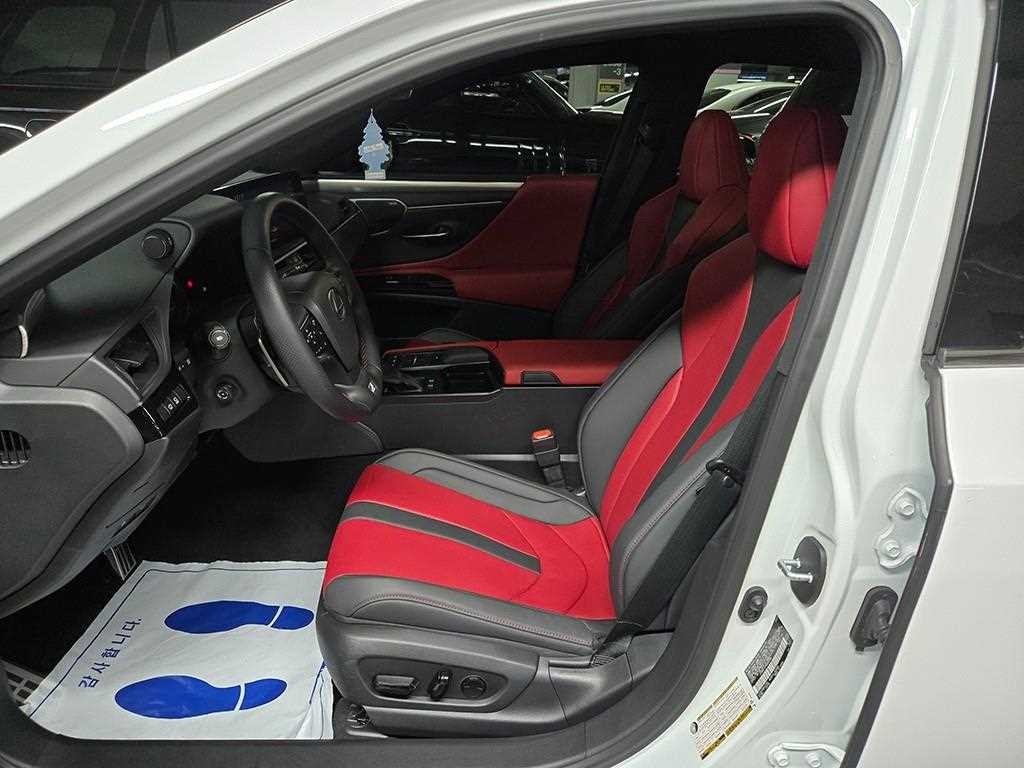 렉서스 ES ES300h 7세대 F-Sport 이미지 5