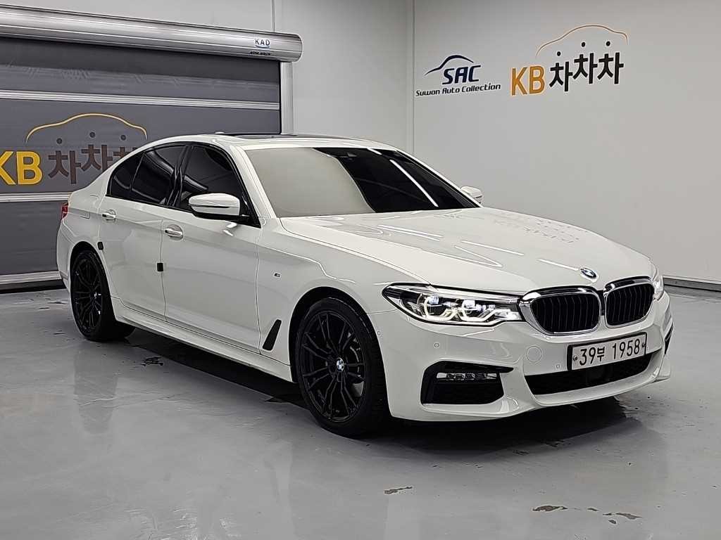 BMW 5시리즈 5시리즈 (G30) 520d M 스포츠 플러스 이미지 4