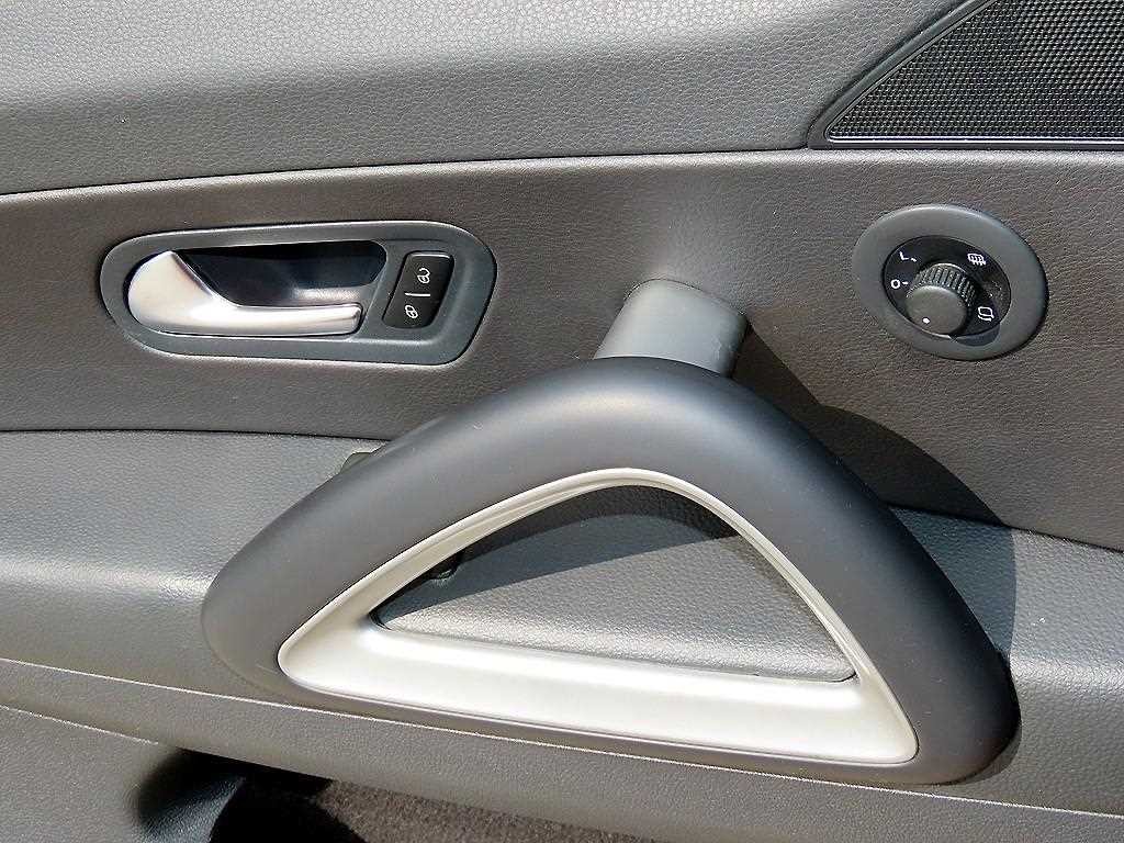 폭스바겐 시로코 2.0 TDI R-LINE 이미지 11