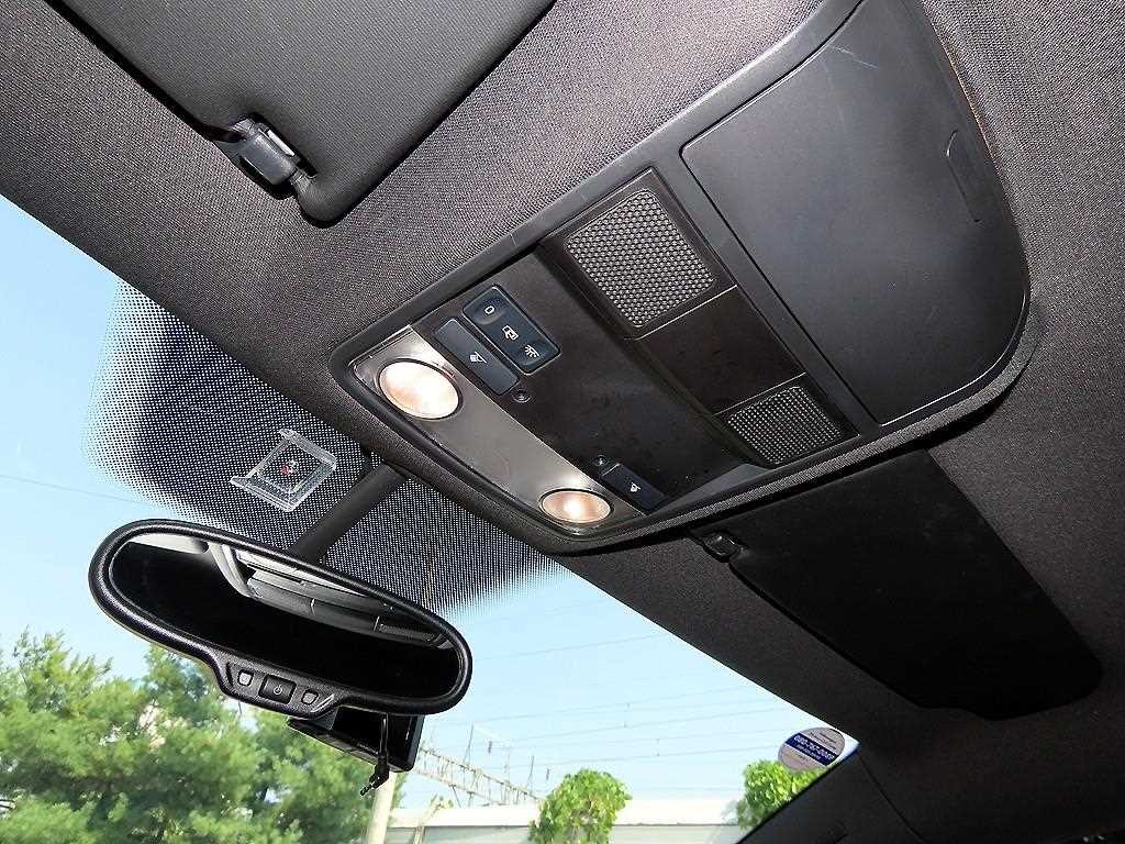 폭스바겐 시로코 2.0 TDI R-LINE 이미지 15