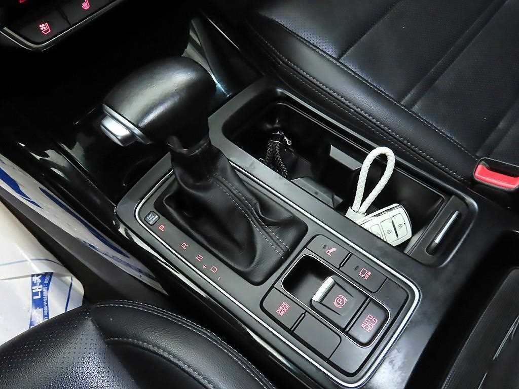 기아 쏘렌토 더 뉴 쏘렌토 가솔린 2.0 터보 2WD 노블레스 이미지 12