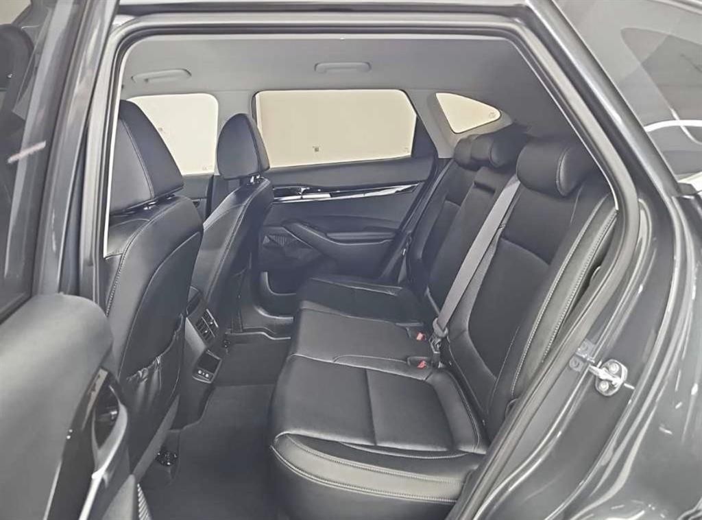 기아 셀토스 더 뉴 셀토스 가솔린 1.6 터보 4WD 그래비티 이미지 12