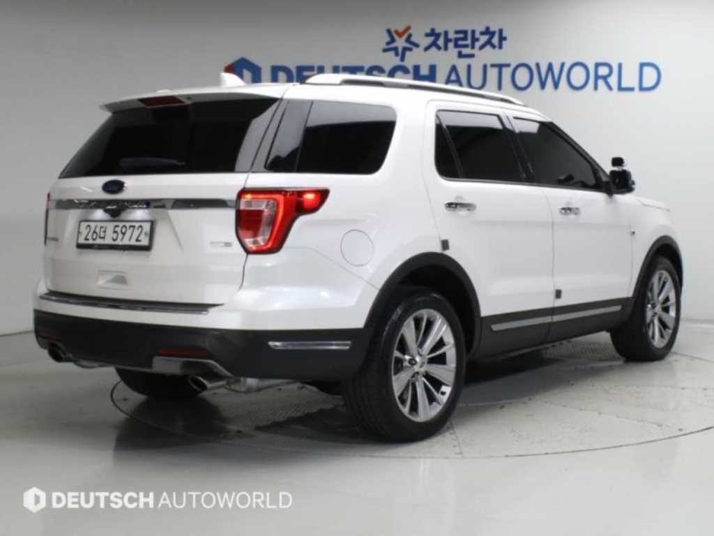 포드 익스플로러 2.3 에코부스트 리미티드 4WD 이미지 2