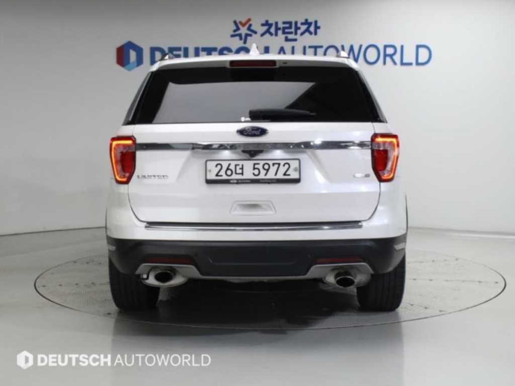 포드 익스플로러 2.3 에코부스트 리미티드 4WD 이미지 4
