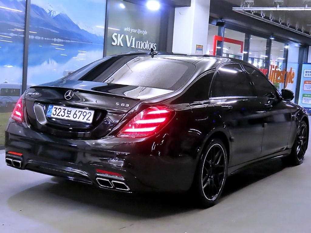 벤츠 S 클래스 S클래스-W222 S 63 AMG 4MATIC 이미지 4